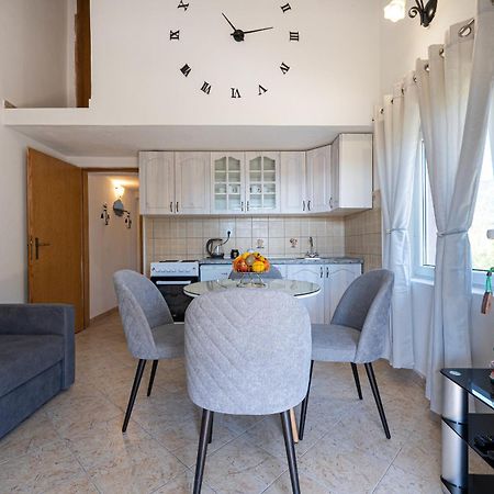 Apartments Ivo Bozinovic Tivat Exterior photo