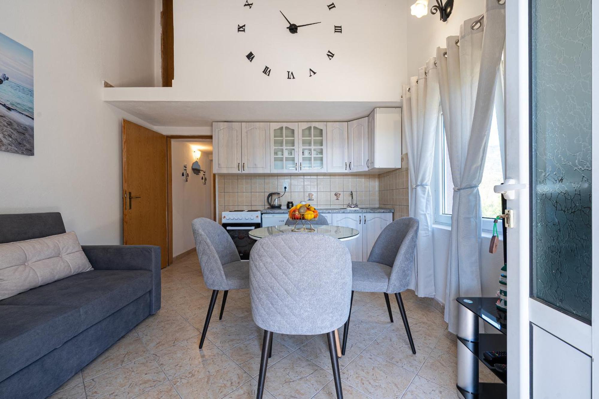 Apartments Ivo Bozinovic Tivat Exterior photo